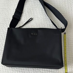 TUMI Classic Black Messenger Bag